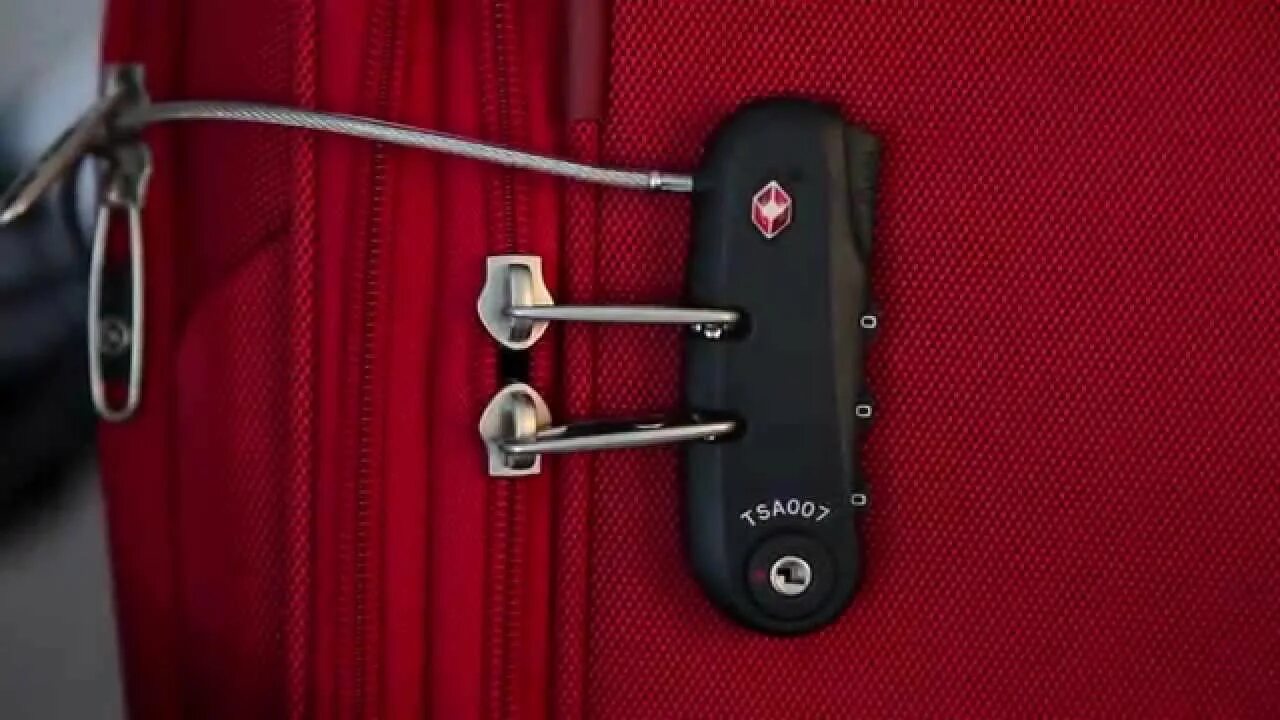 Замок Samsonite tsa002. Замок для чемодана самсонайт. Замок TSA на чемодане самсонайт. Вскрыть замок на чемодане tsa002. Если забыл пароль замка чемодана