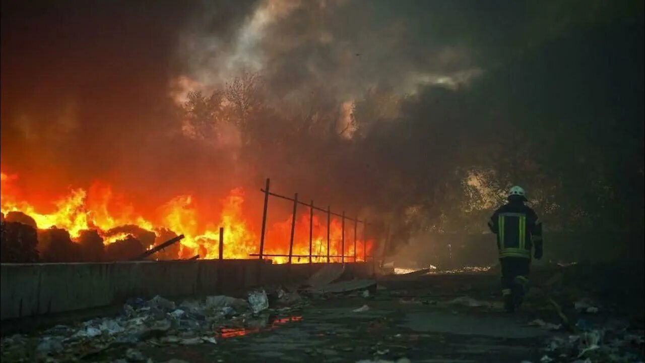 Что горит под киевом сейчас