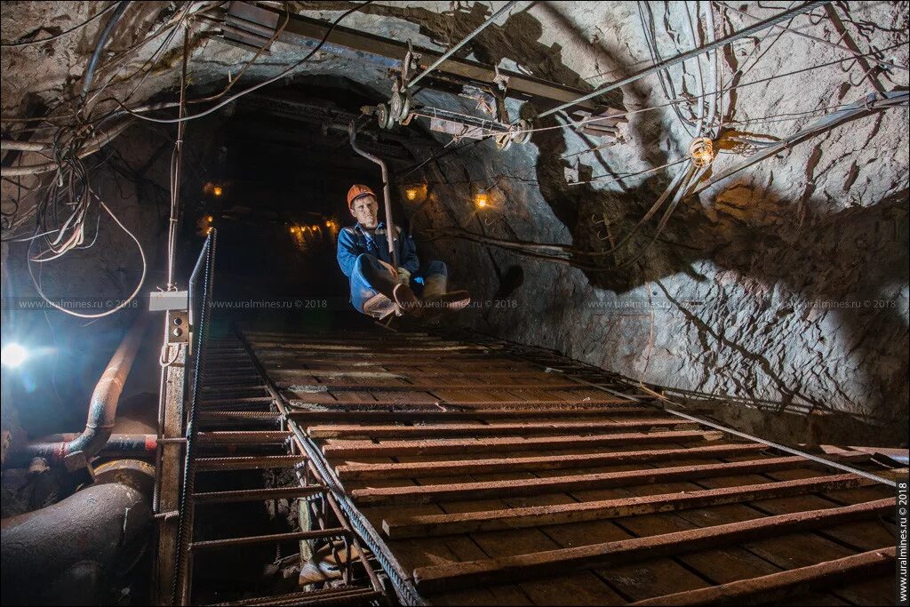 Амурская шахта последние новости. Шахта Ново Кальинская Североуральск. СУБР шахта Кальинская. СУБР шахта Североуральск. Североуральский Бокситовый рудник.