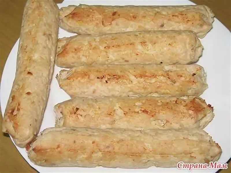 Куриные колбаски приготовление. Куриные колбаски в духовке. куриная колбаса в духовке. домашние сосиски из курицы в духовке рецепт. куриные колбаски в духовке рецепт с фото пошагово.