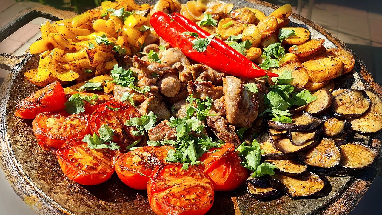 Садж вок ап, (д317 мм). Садж из курицы. Садж говурма. Азербайджанская сковорода садж. Садж говурма.