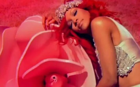 21. "Only Girl (In The World)" - Rihanna (2010) 