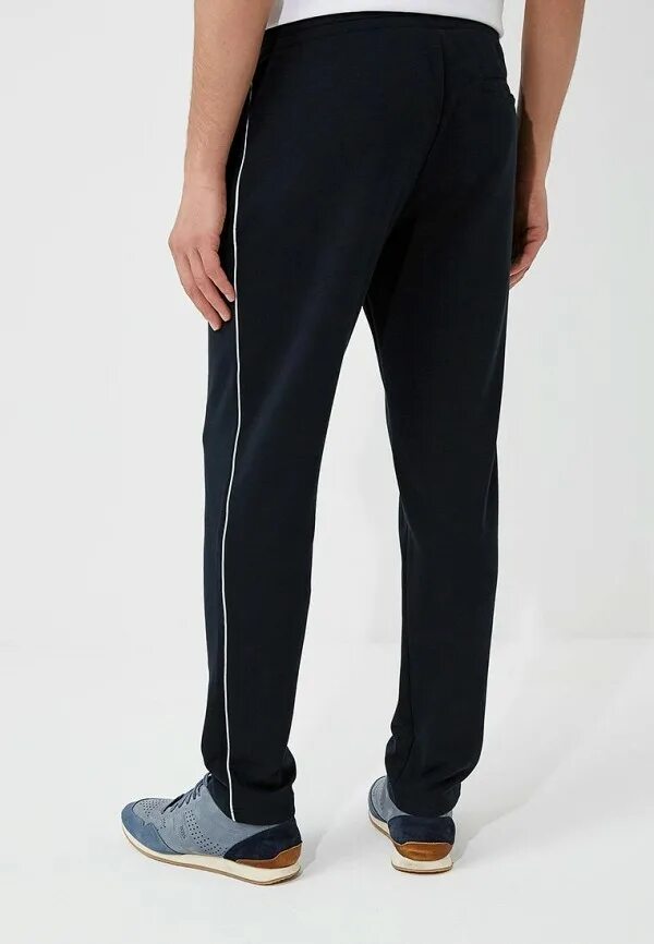 Спортивные брюки армани мужские. Armani exchange спортивный костюм мужской. Armani jeans брюки спортивные. Спортивные штаны армани. Штаны armani exchange женские.