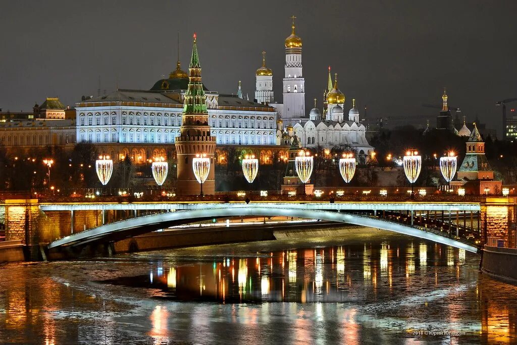 Хочешь увидеть москву. Москве. Ночная Москва. Кремль ночью зимой. Красивые места в Москве.