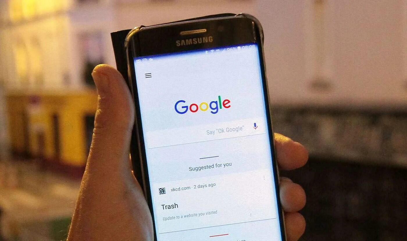 Google телефон. Google на экране. Google фото. Гугл на экране телефона. Google в моем телефоне