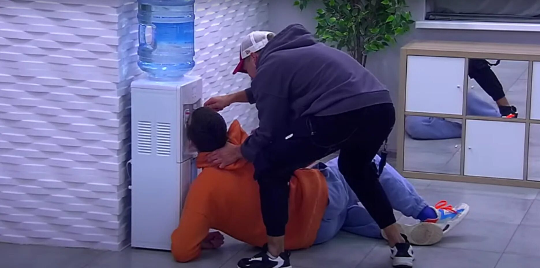 Дом 2 11.09 ночь. Свадьба кати гориной и артура николайчука. эфир дом 2 николайчук свадьба. мадан и моргенштерн дом 2.