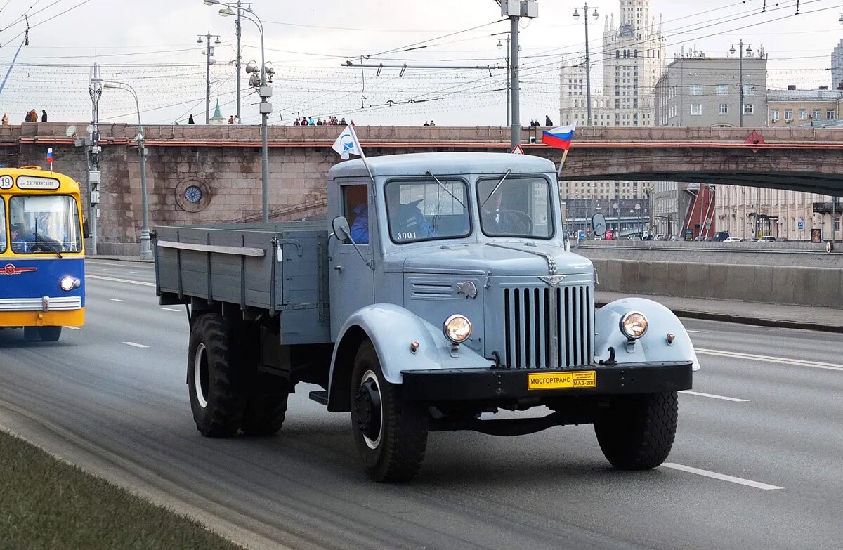 Автомобиль маз 200. МАЗ 200. МАЗ-200 грузовой автомобиль. МАЗ 200 самосвал. МАЗ 200 ЗУБР.