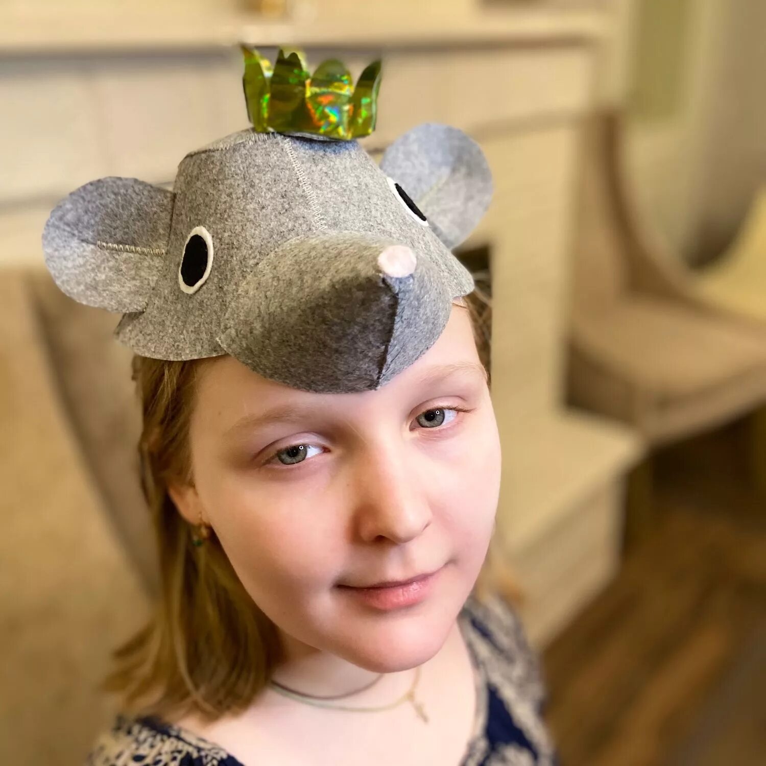 Мышка девочка своими руками. Мышка в шляпке. шляпка принцессы. костюм мыши. шляпа принцессы.