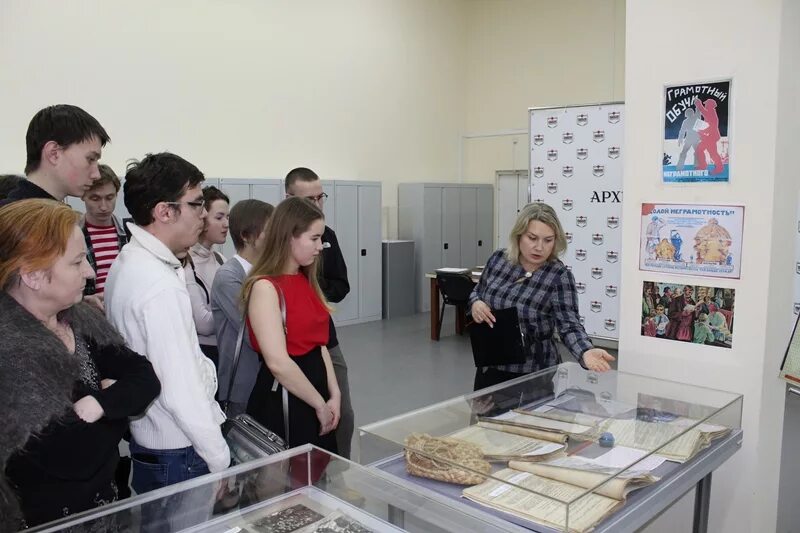 госархив ижевск заброшка. ярмарка в ижевске 2021 году. госархив ижевск. заброшка ижевска недостроенная. заброшенные здания в ижевске.