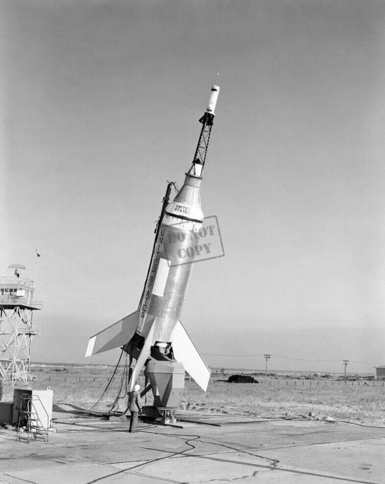 Hgm-25 titan i. Американские космические ракеты. Ракеты носители сша. Межконтинентальная баллистическая ракета сша. Первая американская космическая ракета.