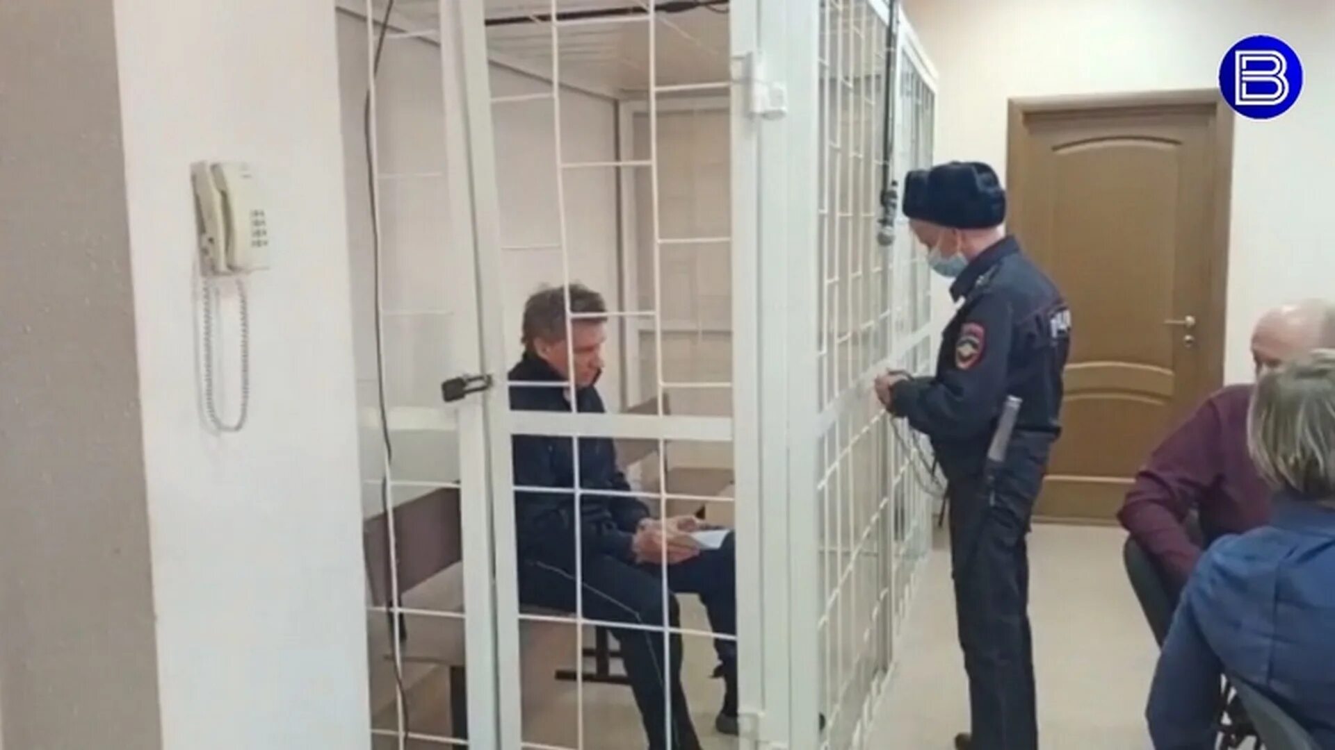 Новосибирск 18 ноября. Арест. Фотография под арестом. Жмулин Александр арест. Александр Лешков арестован.