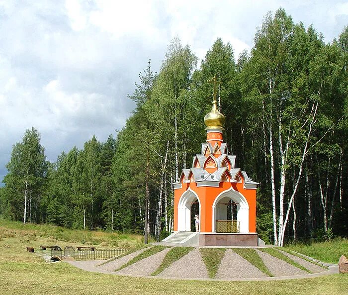 Можайский россия московская область можайский. Исток Москвы реки Можайск. Часовня Исток Москвы реки. Исток Москва-реки Старьковского болота. Исток Москва реки на Минском шоссе.