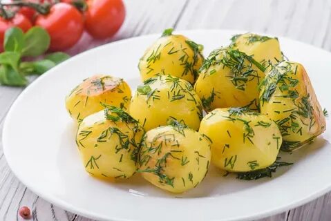 Картошка с укропом и маслом