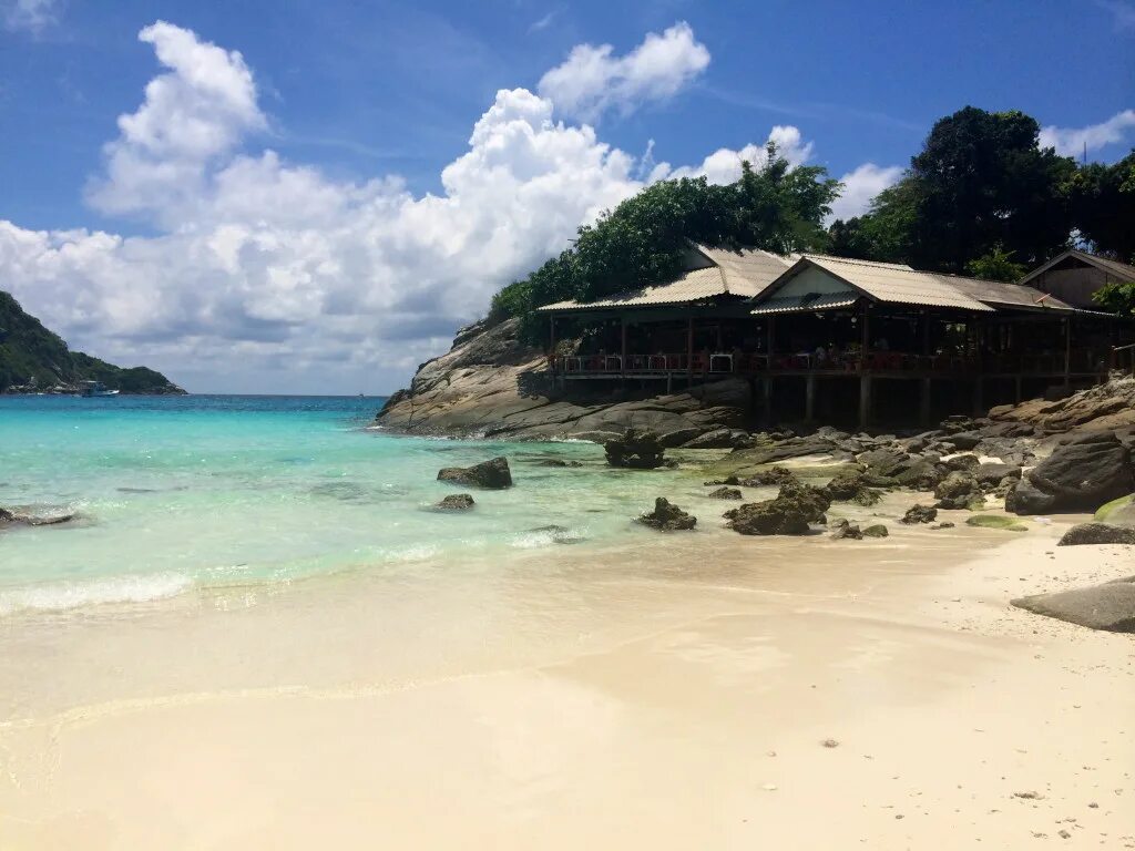 Пляжи рача яй. Рача яй и рача ной. Остров тайланд raya. Рача яй остров пхукет. Пляж рача.