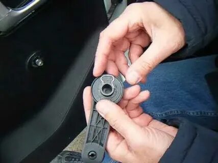 Как снять задние ручки хендай солярис