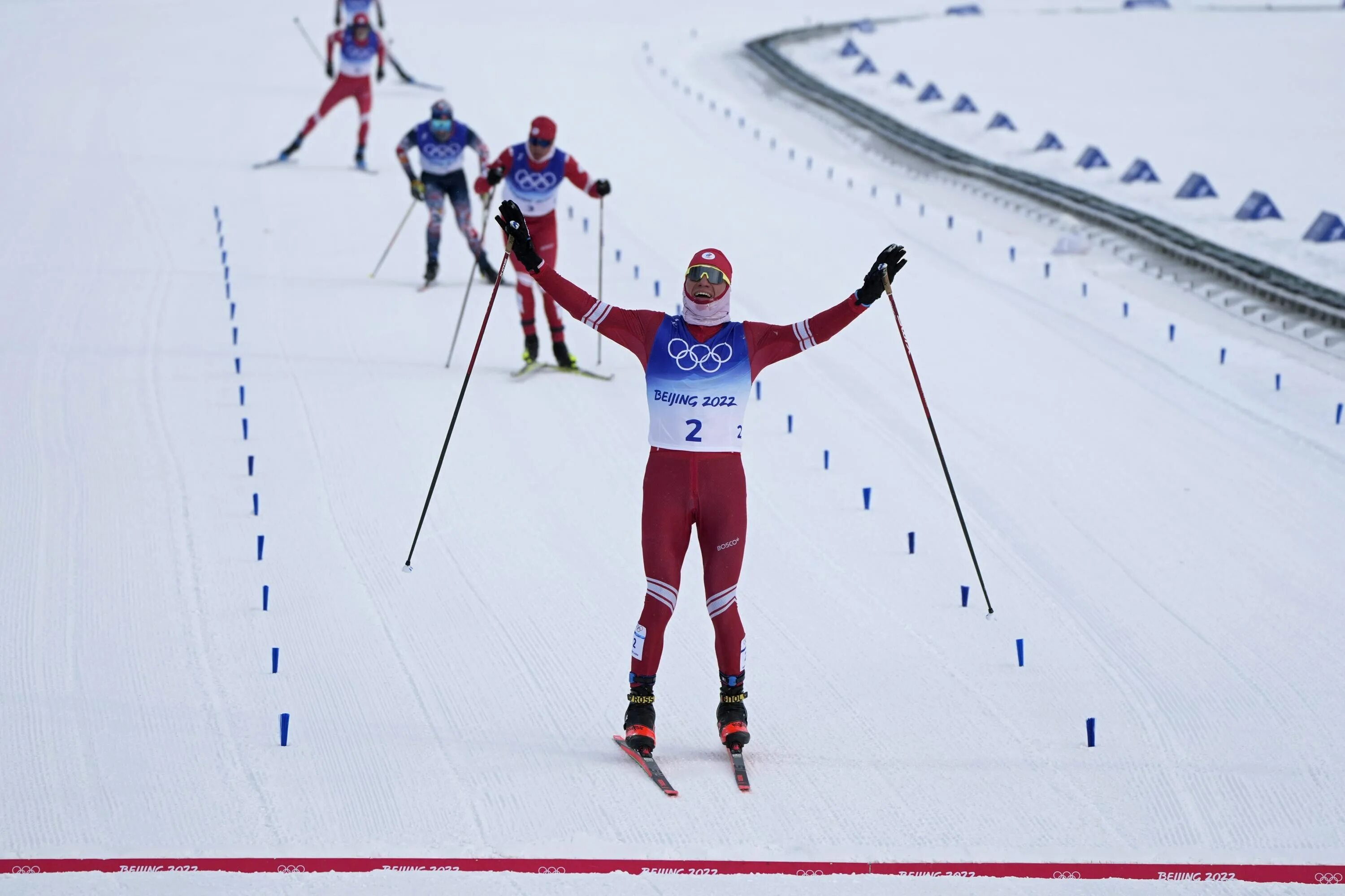 Лыжные гонки сегодня женщины 30 км. Большунов золото 2022 30 км. Лыжные гонки Пекин 2022. Лыжные гонки командный спринт Пекин.