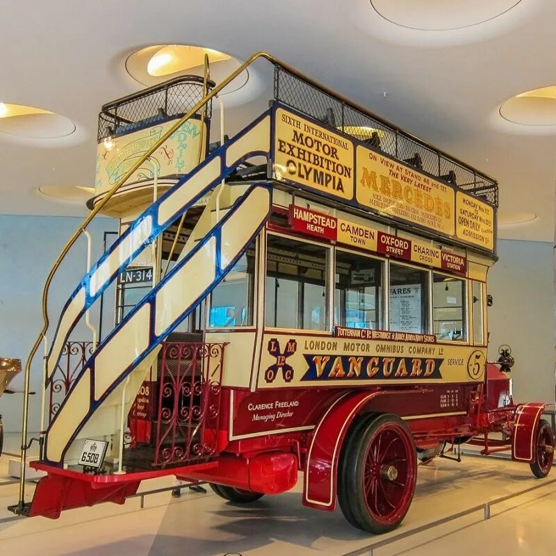 Второй этаж омнибуса. Bus daimler 1904. двухэтажный автобус mercedes-benz. double decker mercedes-benz. даймлер бенц 1114.