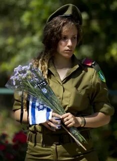 Woman soldiers