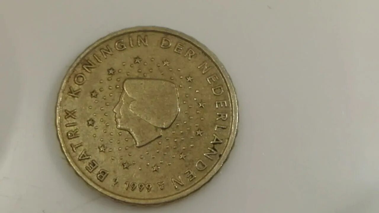 Монеты нидерланды 1984 г. 2. 2. Монета конингин 1964 5 сент фото. Der nederlanden.