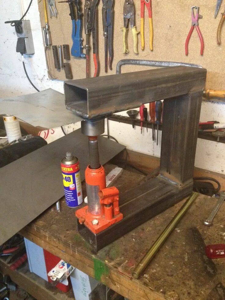 23 clever ways to declutter your garage Small garage organization, Garage organi