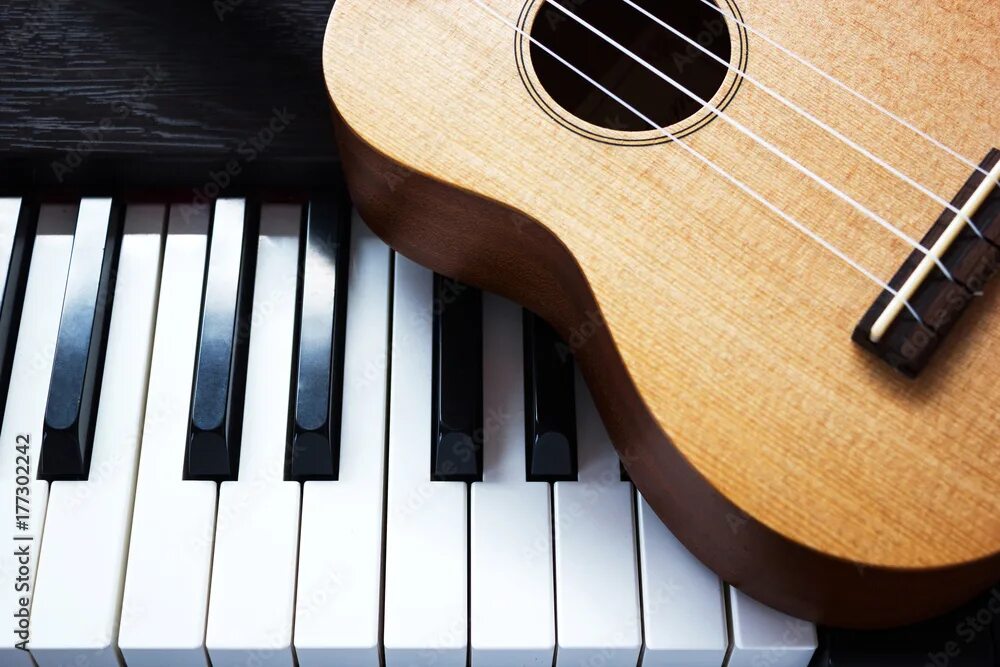 Музыка пианино гитара. Гитара пианино. Гитара и рояль. Гитара и фортепиано. Фортепиано и электрогитара.