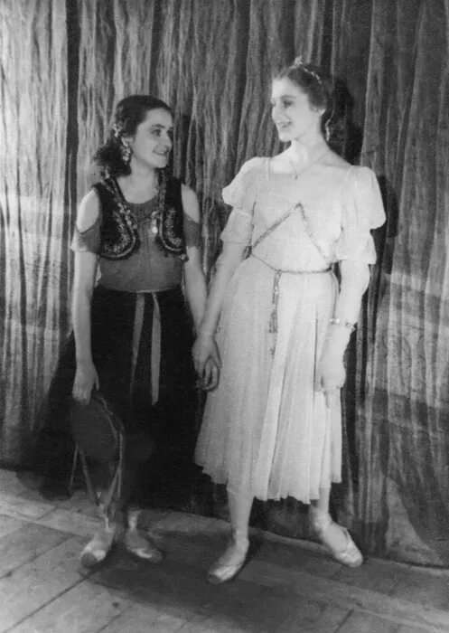 академия вагановой. майя плисецкая хованщина. удаленкова татьяна александровна. марина тимофеевна семёнова. удаленкова балет.