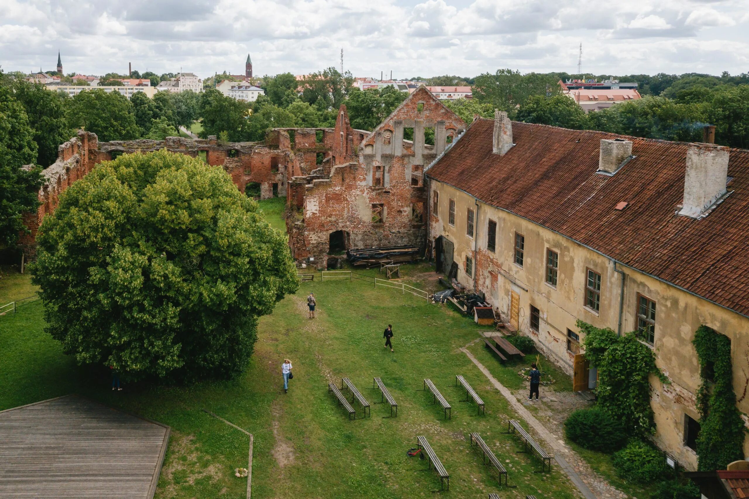 Замок инстербург замковая ул 1 черняховск фото Schloss Insterburg, Ecke Mühlendamm-Theaterstraße Фотографии прошлого