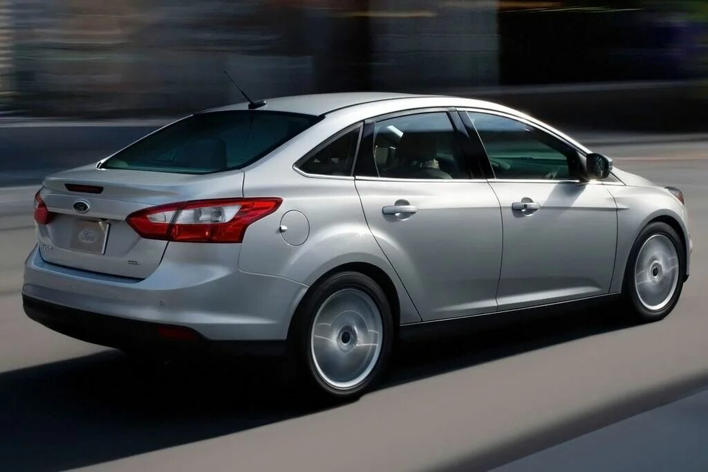 Форд фокус 2012 года седан. Ford Focus 2014 седан. Ford Focus 2013 седан. Форд фокус седан 2012. Ford Focus 3 2013 седан.