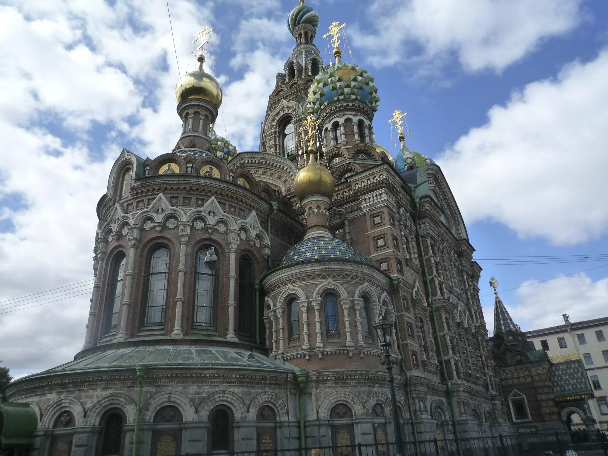 Архитектор спаса на крови в петербурге. Храм Спаса на крови. Церковь Спаса на крови в Санкт-Петербурге. Храм Спаса на крови Москва. Храм в Питере спас на крови.