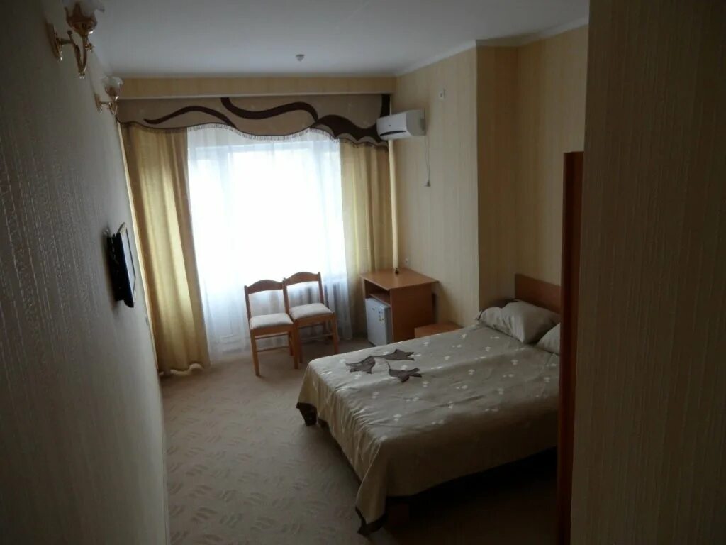 Здравница евпатория горького 21. Здравница крым евпатория. Санаторий здравница евпатория официальный сайт. Здравница крым евпатория. Сайт санатория здравница.