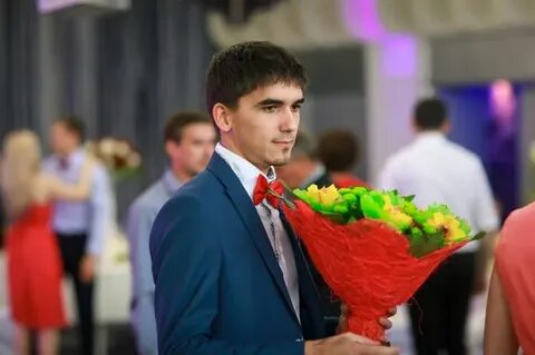 Кухарева сережа