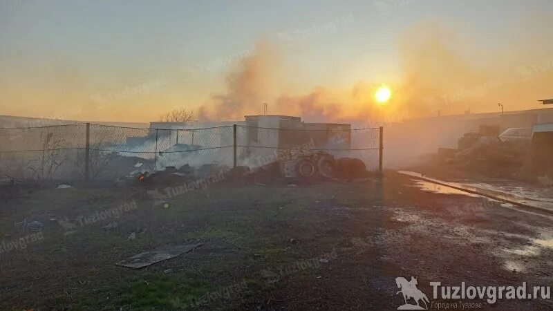 Что за взрывы в новочеркасске сейчас. Взрыв в Новочеркасске 22.03.2022. Пожар в Новочеркасске. Пожар в Новочеркасске вчера. Пожар на Новочеркасской.