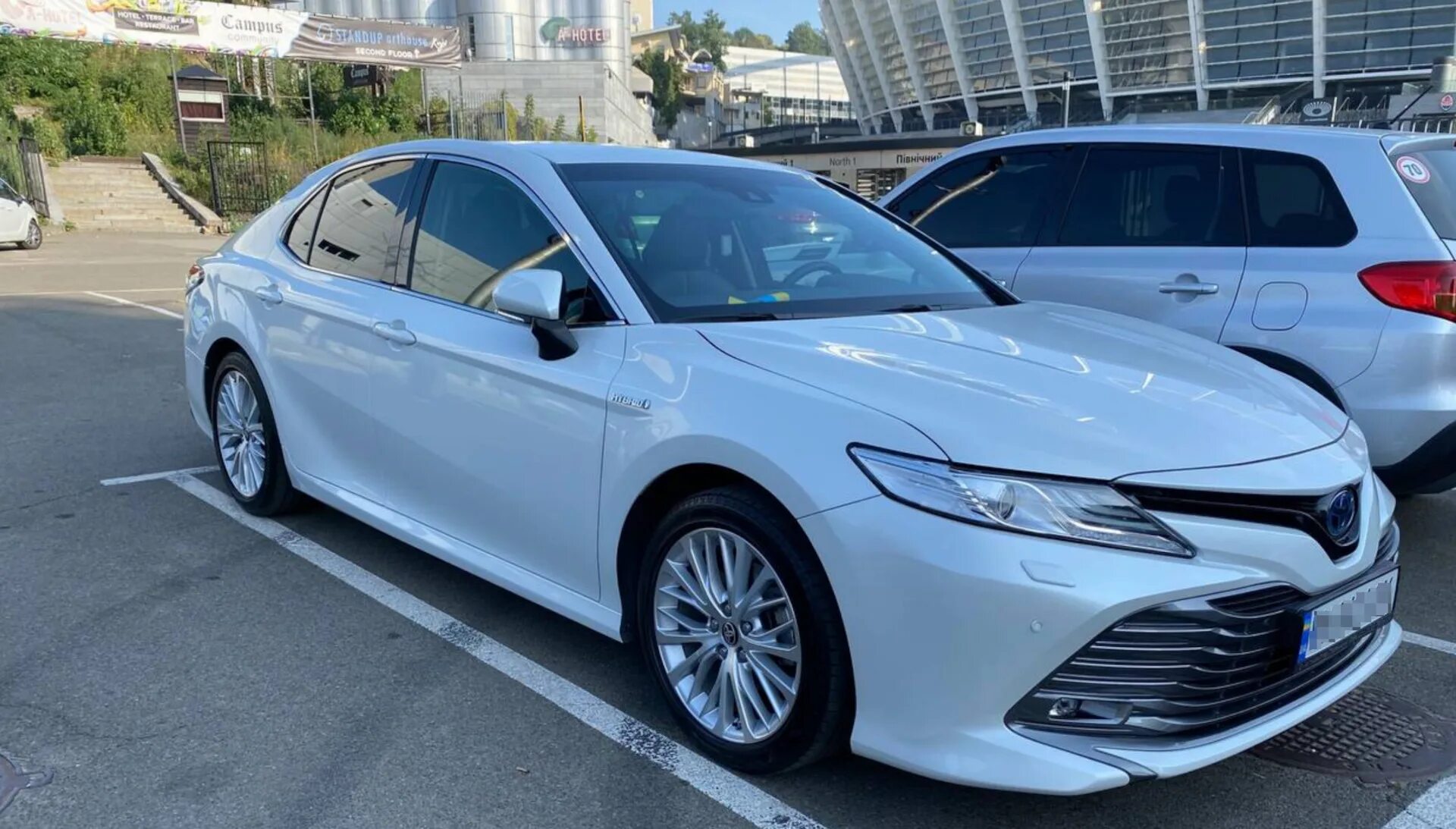 Камри 70 гибрид. Тойота Камри 70 гибрид. Toyota Camry Hybrid 2020. Toyota Camry Hybrid 2018. Камри 70 2.5 гибрид.