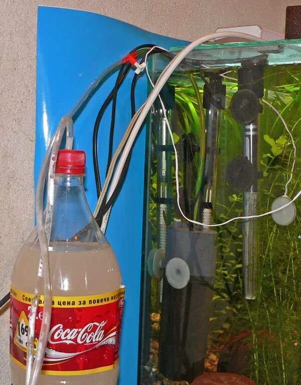 Самодельный co2 для аквариума. Брага для аквариума. Брага для аквариума. Браг 2. Со2 для аквариума из браги.