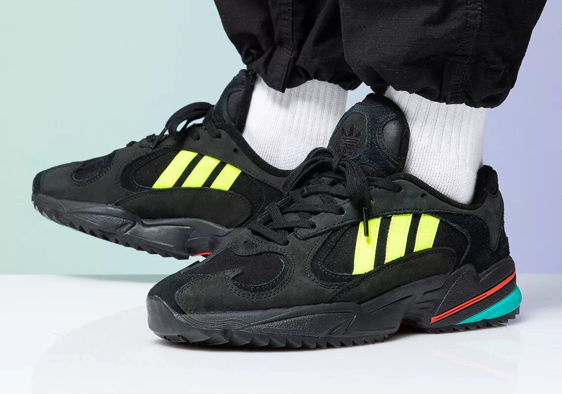 Yung s extras. Adidas young 1 trail. yung 1 адидас. adidas yung 1 trail ee5321. adidas yang 1 core black.