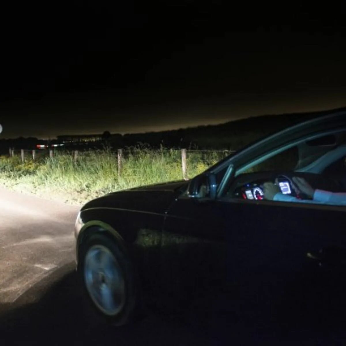 Как светит лампа h7. Как светит лампа h7. Как светит лампа h7. Headlight led k11 h11. Желтые лампы h7.