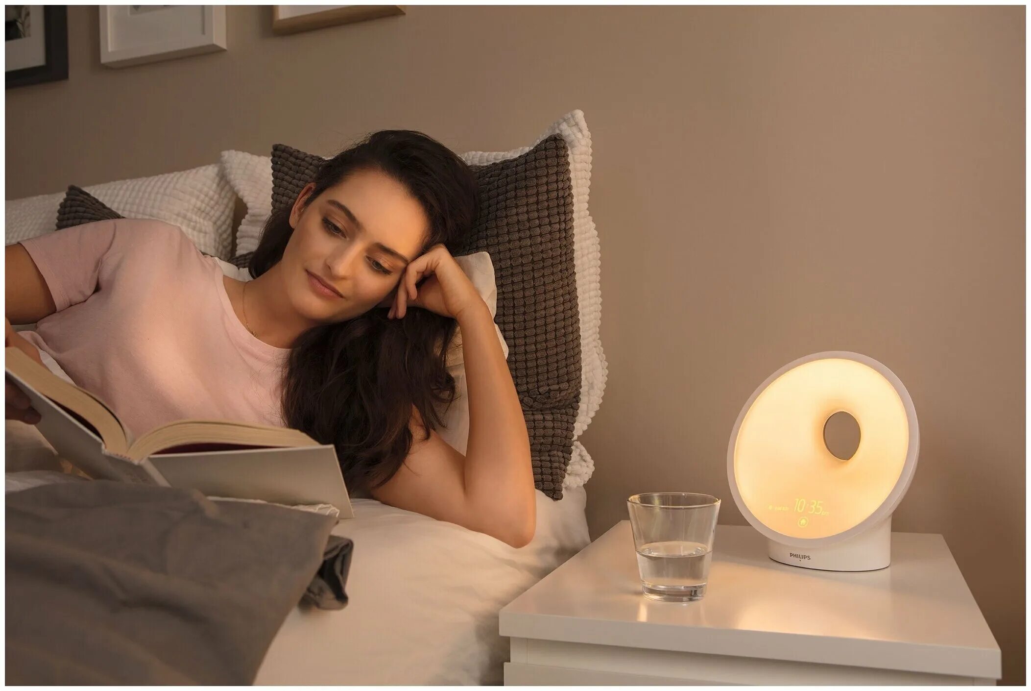 Включи станцию для сна. Световой будильник Philips Smartsleep Sleep & Wake-up Light hf3650/70. Philips hf3650. Будильник Philips Wake-up Light. Световой будильник Philips Smartsleep Sleep & Wake-up.