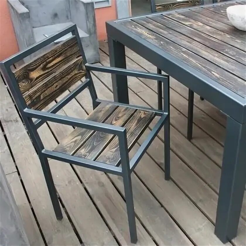 Мебель из профильной трубы в стиле лофт Bronzed steel framed cantilevered coffee table. Metal outdoor furniture, Steel f
