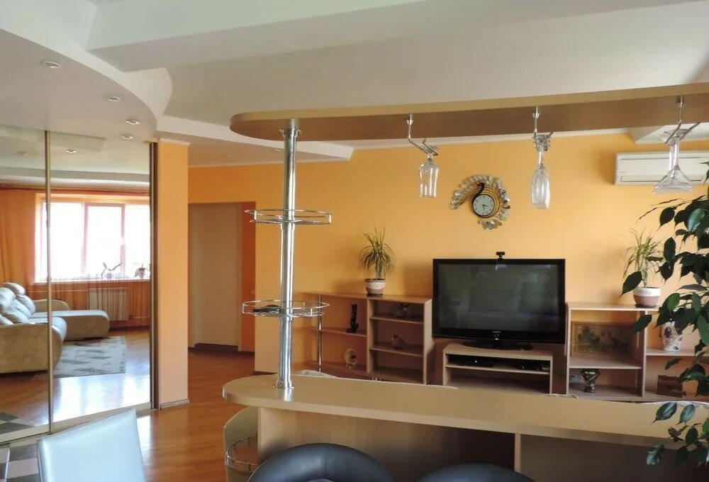 Квартира фестивальный от собственника краснодар. Куплю квартиру атарбекова 7. Квартира в краснодаре купить 2 комнатную. Сколько стоит квартира в краснодаре 2 комнатная. 1 комнатная квартира в краснодаре.