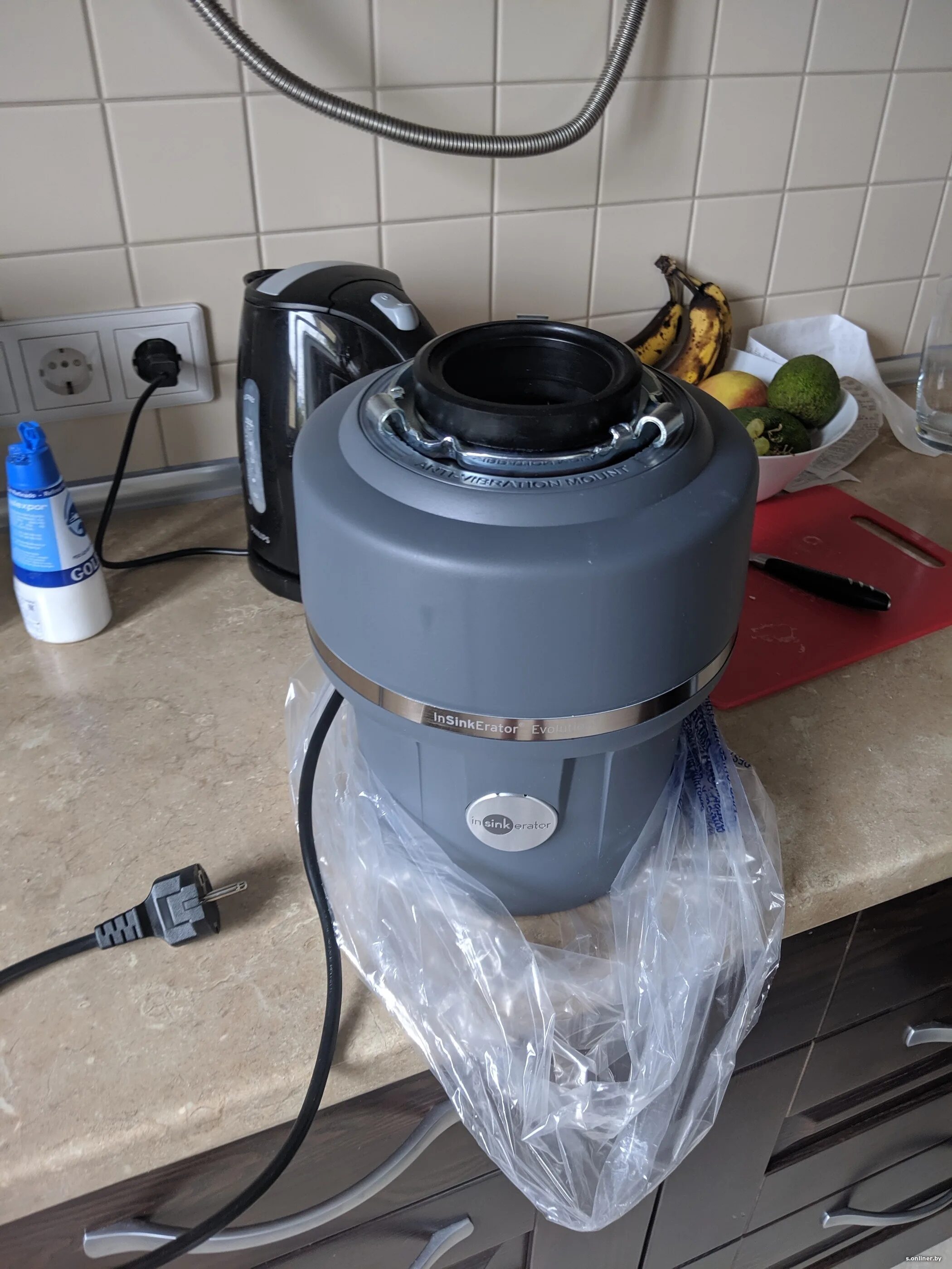 Диспоузер in sink erator. Insinkerator lc-50. ink sink erator 75. ink sink erator 65 комплектация. in-sink-erator 100.