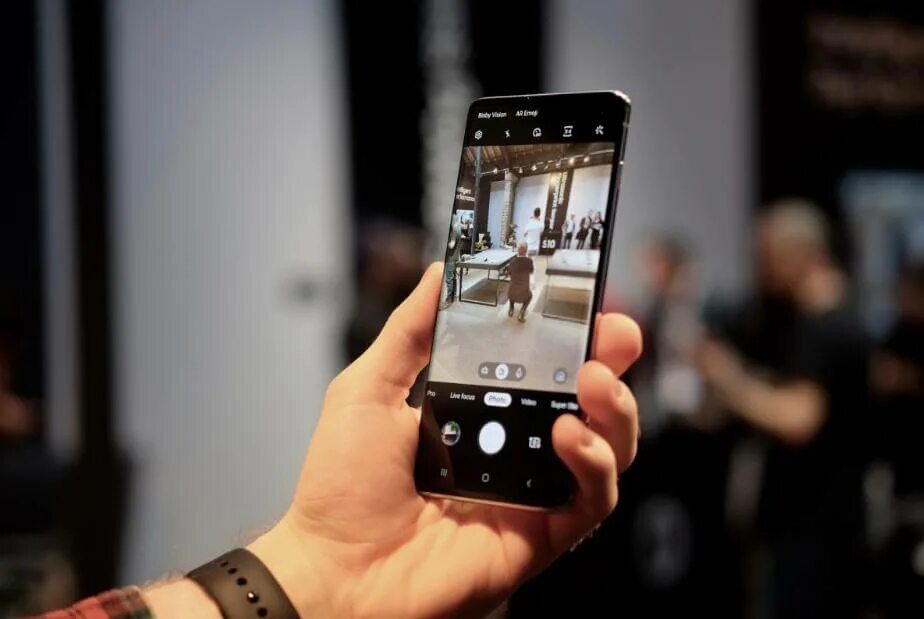 Хонор с 1 камерой. Камерофон 2021. Huawei p20 pro камера. Телефон с хорошей фронтальной камерой. Хороший телефон с 0 5 камерой.