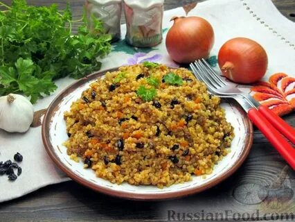 Булгур с фаршем на сковороде с овощами