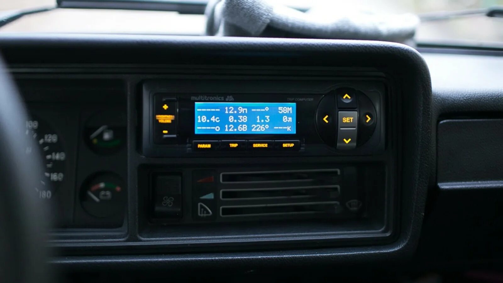 Бортовой компьютер штат ваз 2107. Бортовой компьютер 2107 инжектор. Бортовой компьютер штат ваз 2107. Бортовой компьютер 2107 инжектор. Бортовой компьютер multitronics 50.