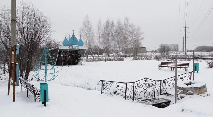 Клинский родник. Клинский Родник Новомосковск. Новомосковск обои 21 века Клинский Родник. Клинский Родник 28 Новомосковск. Родник на вшивой Горке Новомосковска Тульской области.