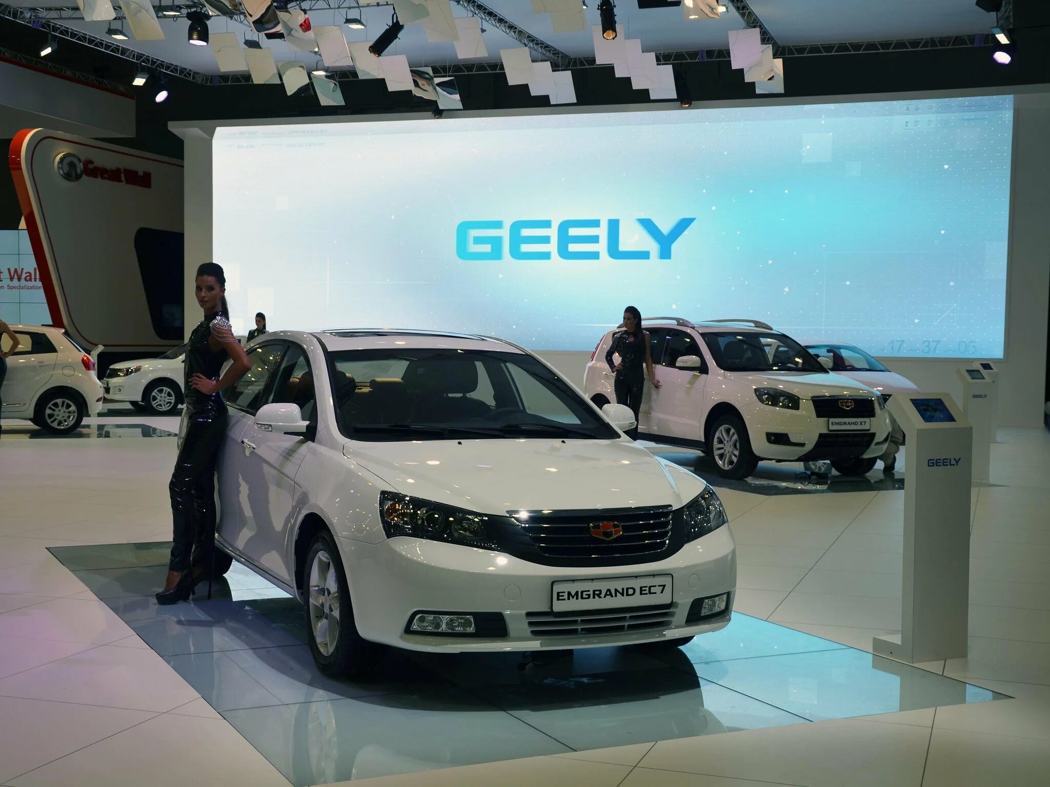 Geely automobile модельный ряд. Китайские автомобили Джили Модельный ряд. Джили седан Модельный ряд 2014. Джили Эмгранд Модельный ряд. Джили седаны Модельный ряд.