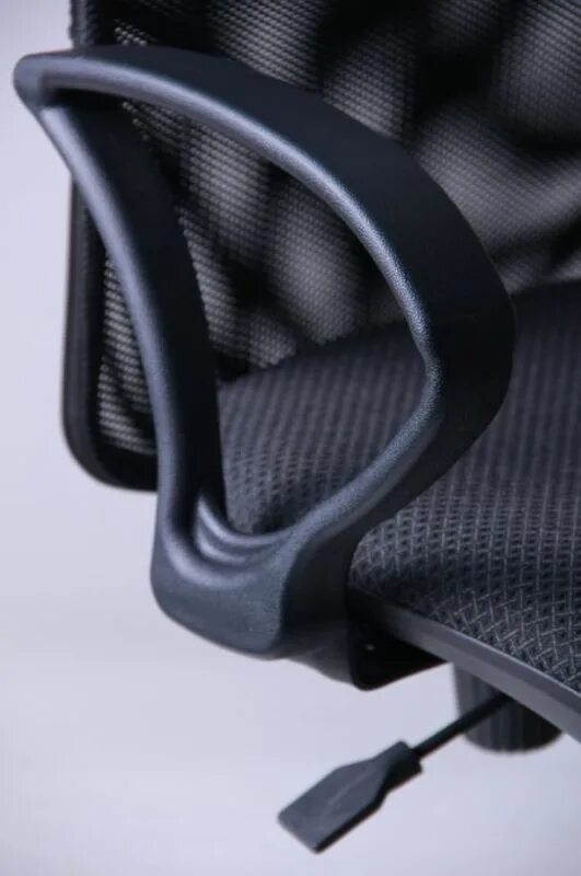 Сетчатая спинка. BM-526 (hl-1010) кресло офисное PVC черный+акриловая сетка (Shuke). Кресло RCH 8206hx чёрная ткань/чёрная сетка. Кресло by-2001 черный ткань сетка (основание хром). Кресло спинка сетка черная.