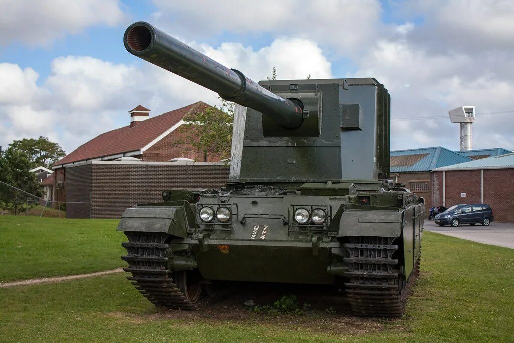 Фв 4005 в реальной жизни. Пт сау fv4005. сау - fv4005 stage 2. танк fv4004 conway. сау fv4004.