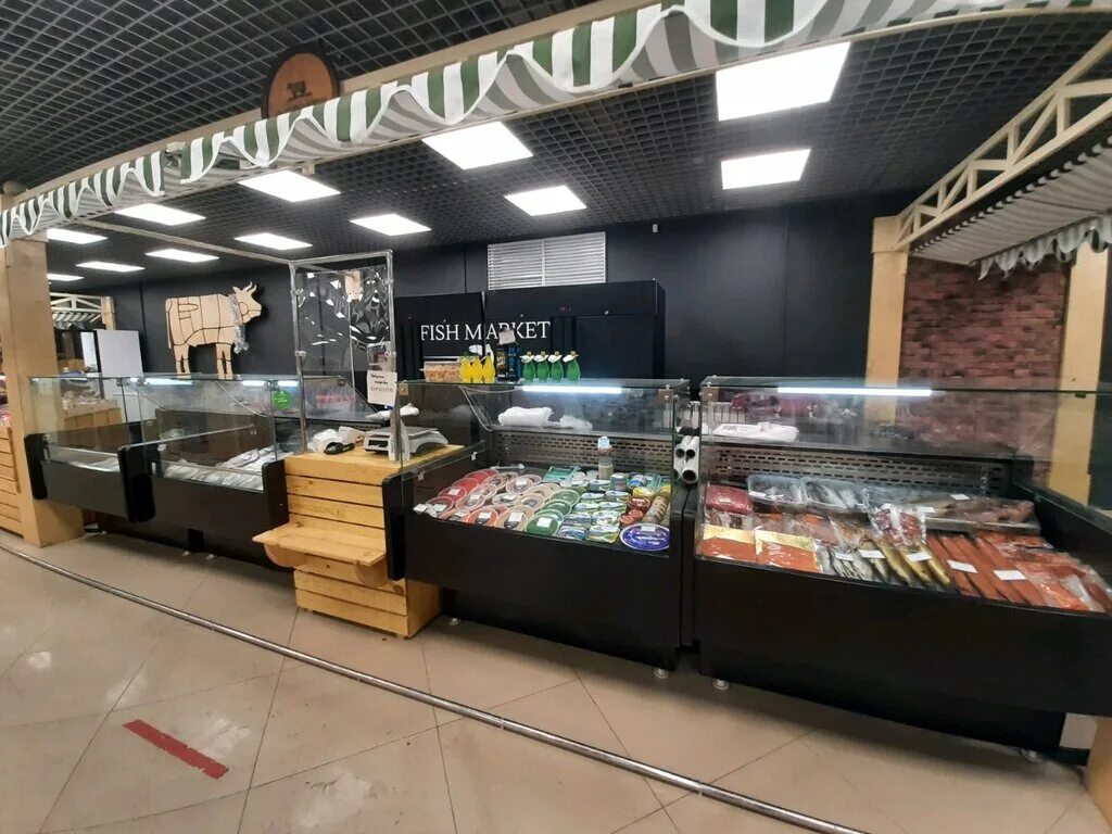 Рыба на рынке. Маркет фиш. Магазин рыба маркет. Рыбный рынок калангут. Большой рыбный рынок.