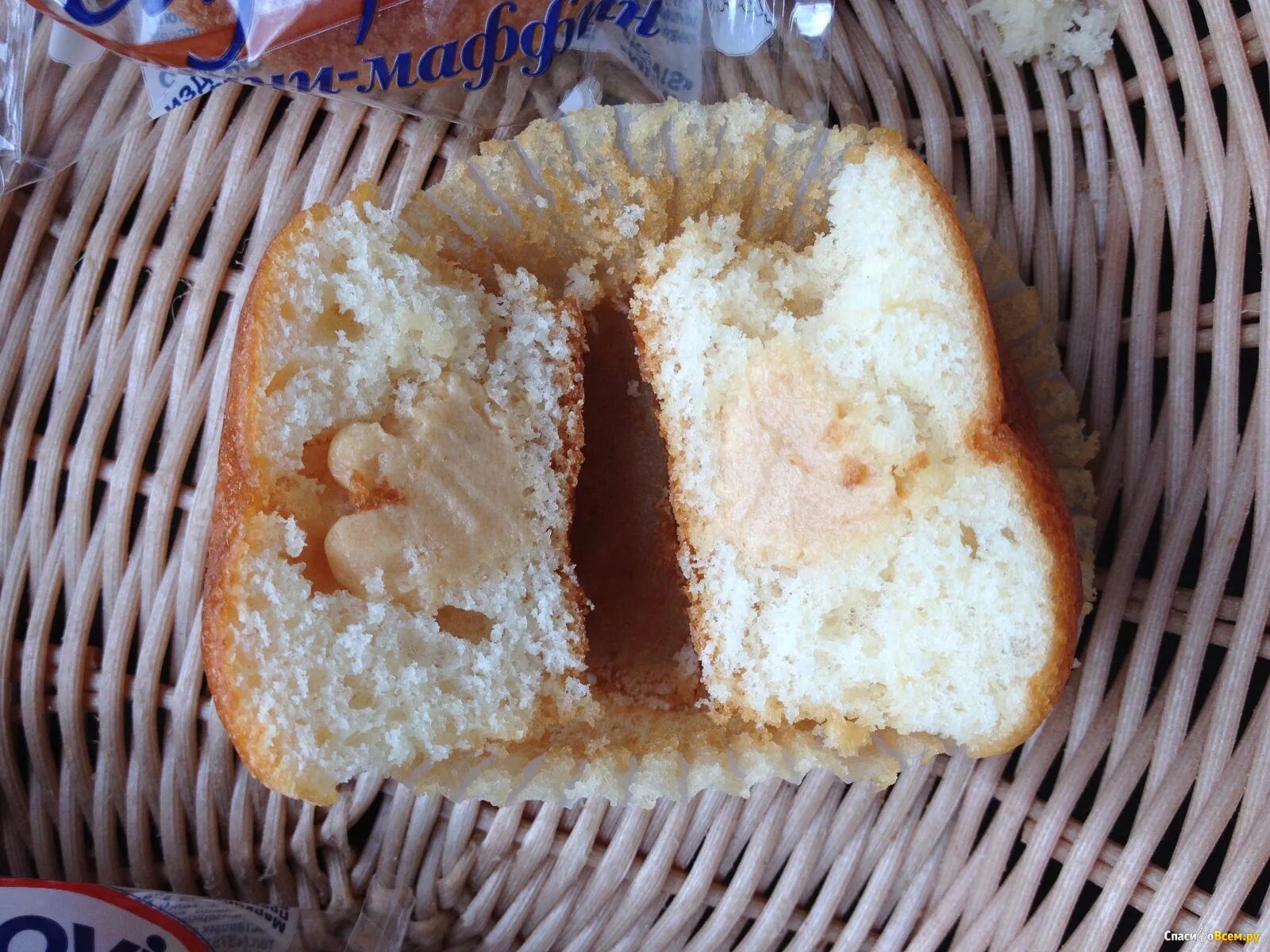 Маффины со сгущенкой. Кекс со сгущенкой. Маффины со сгущенкой. Маффины с вареной сгущенкой. Кексы.