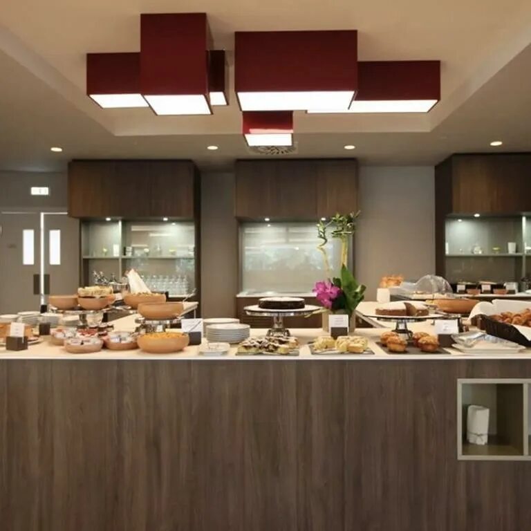 Doubletree yerevan. Doubletree yerevan
